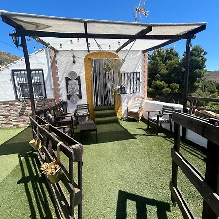 Tres Patas Complejo Rural 3* Enix